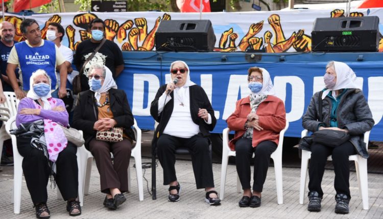 Madres de Plaza de Mayo